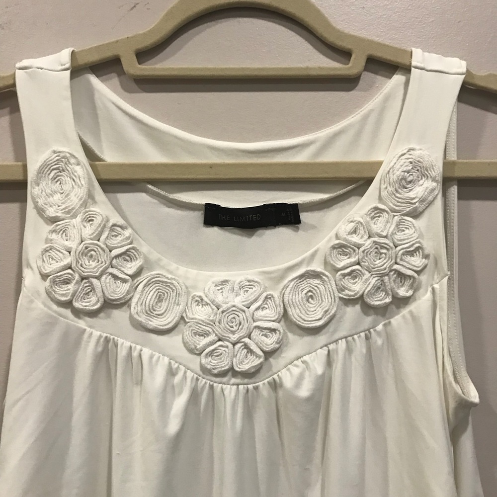 REDUCED: EUC White Top from The Limited, Size M